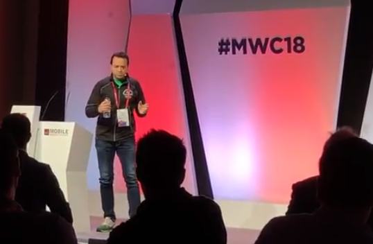 Max Versace Gives Keynote at Mobile World Congress